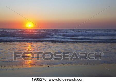 sunset at gleneden beach over the pacific ocean along the oregon coast; gleneden beach oregon united states of america View Large Photo Image Stock Photograph - sunset at gleneden beach over the pacific ocean along the oregon coast; gleneden beach oregon united states of america. Fotosearch