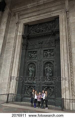 Stock Image - A mother and four daughters at saint isaac's cathedral; st. petersburg russia. Fotosearch