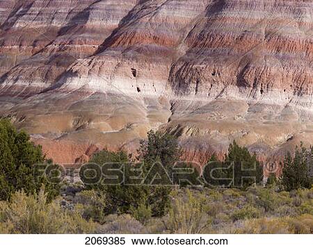 Colourful Layers In The Rock Cliff In Kane County; Pahreah Utah United States Of America View Large Photo Image Stock Photography - Colourful Layers In The Rock Cliff In Kane County; Pahreah Utah United States Of America. Fotosearch