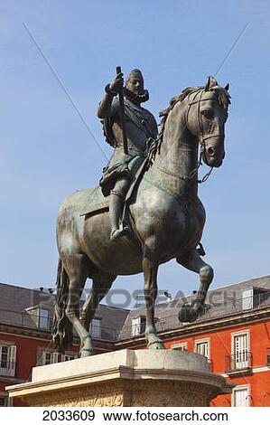 Equestrian Statue Of King Felipe Iii In Plaza Mayor; Madrid Spain View Large Photo Image Stock Photo - Equestrian Statue Of King Felipe Iii In Plaza Mayor; Madrid Spain. Fotosearch