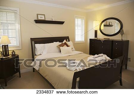 Stock Photo - A room ready for guests; Oakville, Ontario, Cananda. Fotosearch