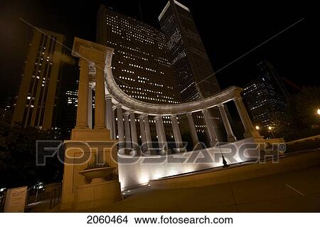 Picture - Cityscape At Night, Chicago, Usa. Fotosearch