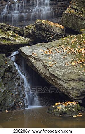 Stock Photo - Louth Falls - Niagara Peninsula, Ontario, Canada. Fotosearch