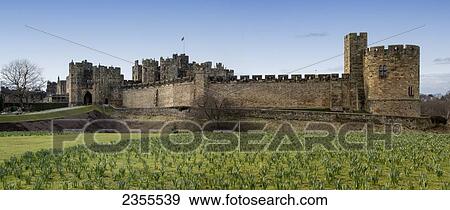 Stock Photo - Alnwick Castle; Alnwick, Northumberland, England. Fotosearch