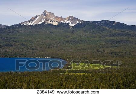 Stock Photo - Diamond Lake and Mount Thielsen in Umpqua National Forest; Oregon, United States of America. Fotosearch