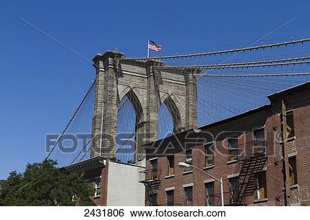 Stock Photograph - Brooklyn Bridge, New York City, New York, United States. Fotosearch