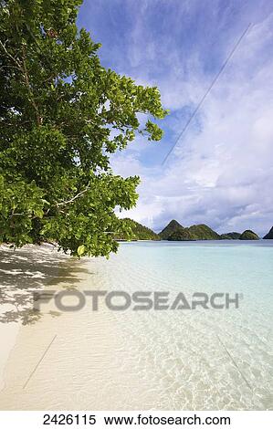 Pulau Wayag, Raja Ampat Islands; Indonesia View Large Photo Image Stock Photography - Pulau Wayag, Raja Ampat Islands; Indonesia. Fotosearch