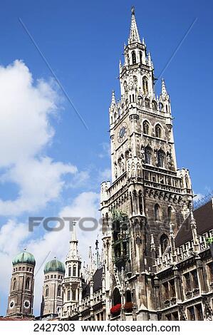 Stock Image - Town Hall and Frauenkirche; Munich, Bayern, Germany. Fotosearch