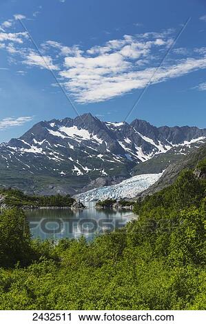 Shoup Glacier spilling over the Chugach mountains into Shoup Bay, Shoup Bay State Marine Park, Prince William Sound; Valdez, Alaska, United States of America View Large Photo Image Stock Image - Shoup Glacier spilling over the Chugach mountains into Shoup Bay, Shoup Bay State Marine Park, Prince William Sound; Valdez, Alaska, United States of America. Fotosearch