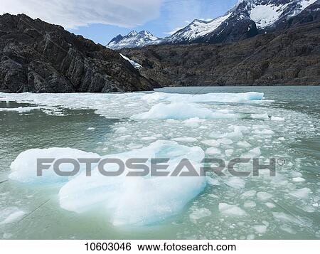 Stock Photograph - Southern Patagonian Ice Field; Torres del Paine, Magallanes and Antartica Chilena Region, Chile. Fotosearch