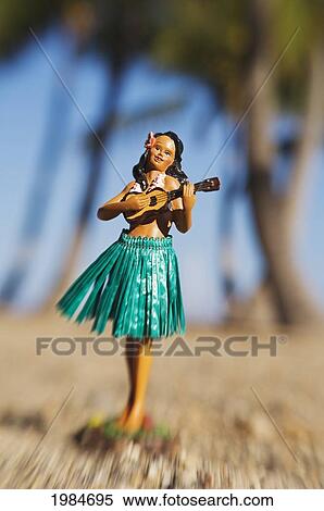 アメリカ ハワイの 島 大きいアイランド Kohala 海岸 フラダンス 人形 上に 浜 において Waikoloa 浜 Resort Anaeho Omalu 湾 ストックフォト 写真素材 Fotosearch