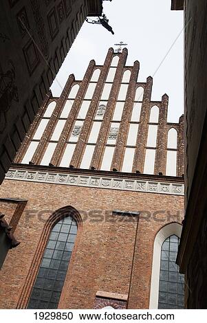 Stock Image - 14th century Cathedral Basilica of the Martyrdom of St. John the Baptist, Old Town district of Warsaw, Poland. Fotosearch