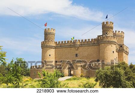 15Th Century Castle Of Los Mendoza; Manzanares El Real Comunidad De Madrid Spain View Large Photo Image Stock Image - 15Th Century Castle Of Los Mendoza; Manzanares El Real Comunidad De Madrid Spain. Fotosearch
