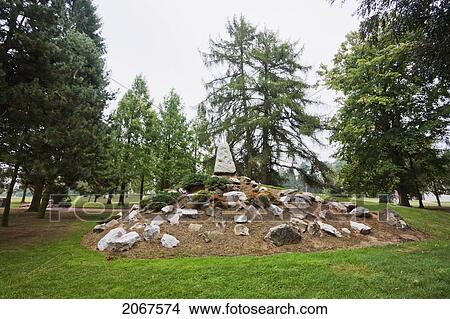 Picture - 29Th Division Memorial At The Beumont-Hamel Newfoundland Memorial, Somme, France. Fotosearch