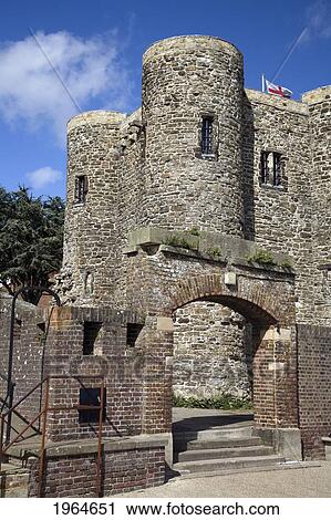 A Castle With The Flag Of England; Rye Sussex England View Large Photo Image Stock Image - A Castle With The Flag Of England; Rye Sussex England. Fotosearch