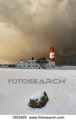 A Lighthouse And Building In Winter; South Shields, Tyne And Wear, England View Large Photo Image Stock Image - A Lighthouse And Building In Winter; South Shields, Tyne And Wear, England. Fotosearch