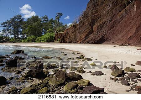 A sunny view of Koki Beach on a calm day. View Large Photo Image Stock Image - A sunny view of Koki Beach on a calm day.. Fotosearch