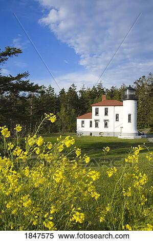 Stock Photography - Admiralty Head Lighthouse; Coupville, Fort Casey State Park, Whidbey Island, Washington State, Usa. Fotosearch