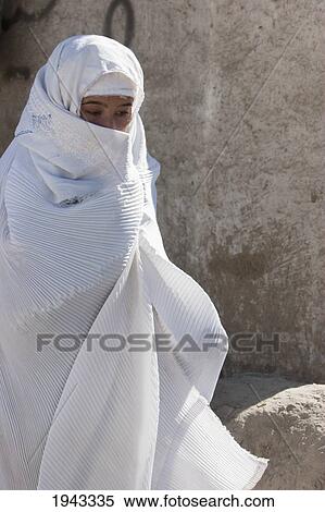 Afghan Woman In Bamiyan, Bamian Province, Afghanistan View Large Photo Image Stock Photography - Afghan Woman In Bamiyan, Bamian Province, Afghanistan. Fotosearch