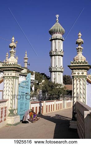 Stock Photograph - Al Dag-E-Makhdumi Mosque Rann Of Kutch, Mandvi. Fotosearch