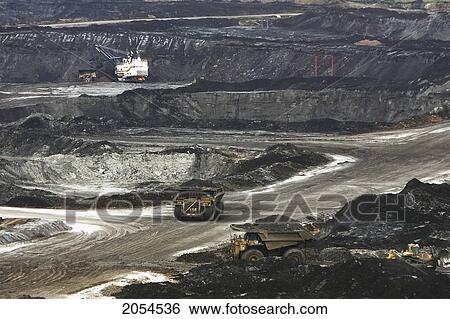 Stock Photograph - Albian Sands (Shell, Chevron And Western Oil Sands) Fort Mcmurray, Alberta. Fotosearch