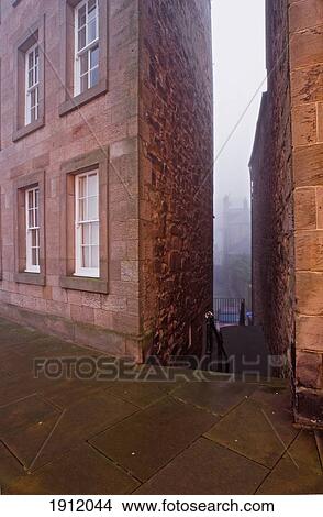 Picture - Alley In Berwick-Upon-Tweed, Northumberland, England, Uk. Fotosearch
