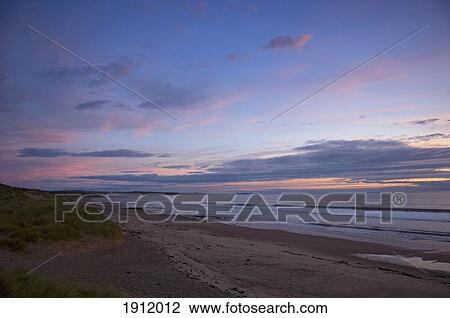 Alnmouth Bay At Sunset, Northumberland, England, Uk View Large Photo Image Stock Image - Alnmouth Bay At Sunset, Northumberland, England, Uk. Fotosearch