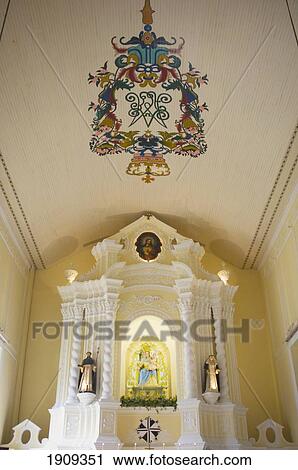 Stock Image - Altar In Church Of St Dominic, Macau, China. Fotosearch