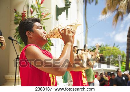 Stock Photo - Anti-GMO Rally; Kauai, Hawaii, United States of America. Fotosearch