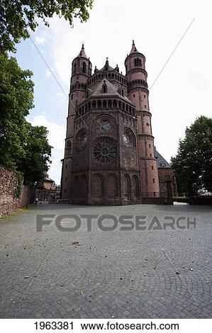 Apse Of Dom (Cathedral Of St Peter), Worms, Germany View Large Photo Image Stock Image - Apse Of Dom (Cathedral Of St Peter), Worms, Germany. Fotosearch