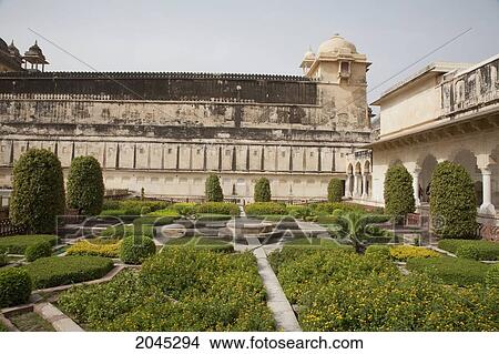 Picture - Aram Bagh (Pleasure Garden), Amber Fort, Rajasthan, India. Fotosearch