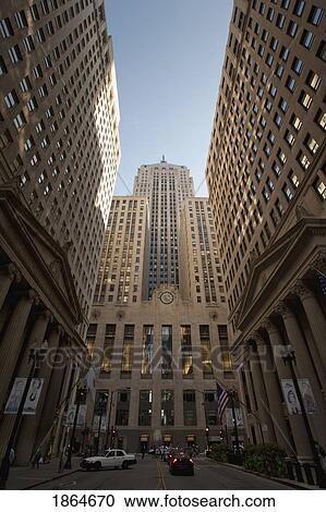 Stock Image - Art Deco Board Of Trade Building; Chicago, Illinois, Usa. Fotosearch