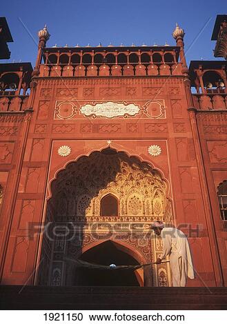 Stock Image - Badshahi Mosque ÃƒÆ’Ã‚Â¡. Fotosearch