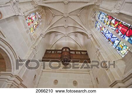 Stock Image - Balcony In The Chapel Of The Chateau De Chenonceau, Chenonceau, Indre-Et-Loire, France. Fotosearch