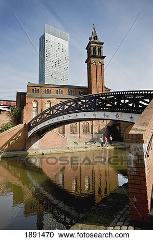 Beetham Tower And Bridge Over Canal In Castlefield View Large Photo Image Stock Image - Beetham Tower And Bridge Over Canal In Castlefield. Fotosearch