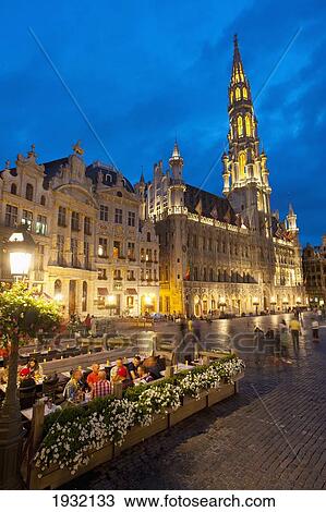 Belgium, Restaurants at Grand Place at dusk; Brussels View Large Photo Image Stock Image - Belgium, Restaurants at Grand Place at dusk; Brussels. Fotosearch