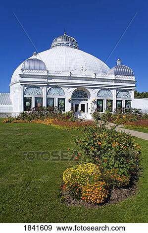Stock Photo - Botanical Gardens; Buffalo, New York State, Usa. Fotosearch
