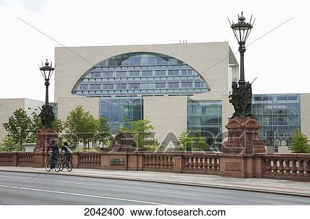 Bridge Over The Spree River And Federal Chancellery, Berlin, Germany View Large Photo Image Stock Image - Bridge Over The Spree River And Federal Chancellery, Berlin, Germany. Fotosearch