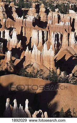 Stock Photo - Bryce Canyon. Fotosearch