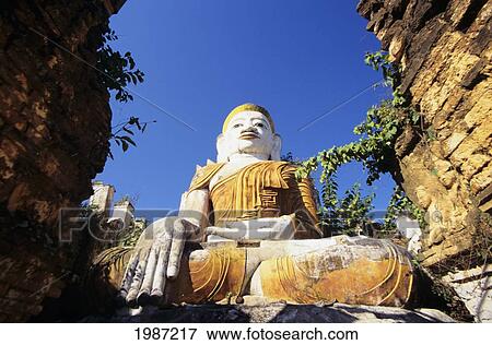 Burma (Myanmar), Inle Lake, Nanthe Village, Buddha Statue; Kyaukpygyi Paya View Large Photo Image Stock Photo - Burma (Myanmar), Inle Lake, Nanthe Village, Buddha Statue; Kyaukpygyi Paya. Fotosearch