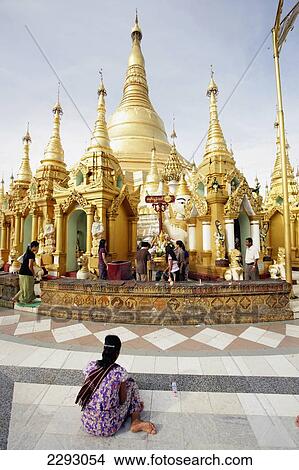 Burma/Myanmar, Shewdagon Pagoda; Rangoon View Large Photo Image Picture - Burma/Myanmar, Shewdagon Pagoda; Rangoon. Fotosearch
