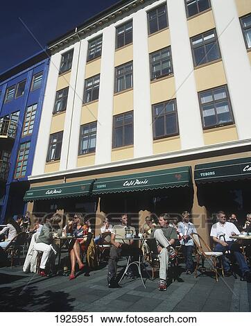 Stock Image - Cafe Paris, Austurvollur Square. Fotosearch