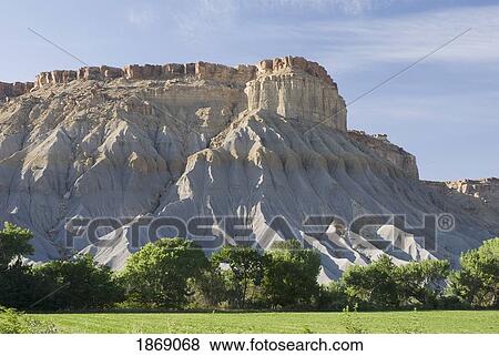 Cainville, Utah; Cliffs In Capitol Reef National Park View Large Photo Image Stock Photo - Cainville, Utah; Cliffs In Capitol Reef National Park. Fotosearch