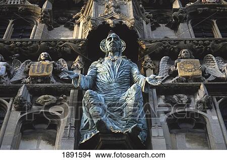 Picture - Canterbury Cathedral Gate. Fotosearch