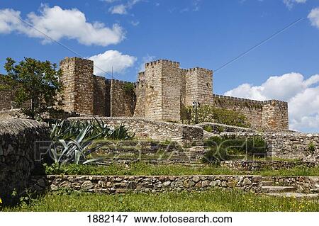Stock Photo - Castle; Trujillo, CÃƒÆ’Ã‚Â¡ceres, Spain. Fotosearch