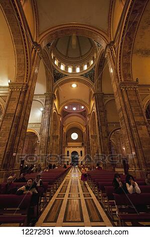 Stock Image - Central nave of the Catedral de la Inmaculada Concepci? n, the New Cathedral, Cuenca, Azuay, Ecuador. Fotosearch