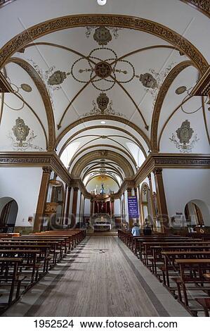 Picture - Central nave of the Templo del Hospicio, Cochabamba, Bolivia. Fotosearch