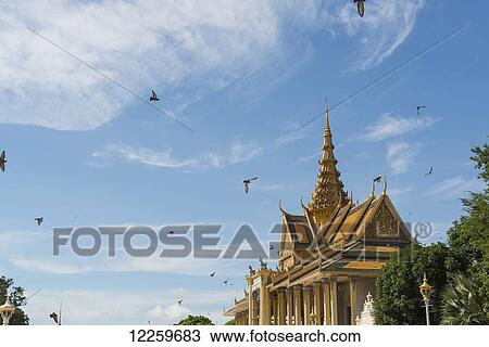 Stock Image - Chanchhaya Pavilion, also known as the Moonlight Pavilion; Phnom Penh, Cambodia. Fotosearch