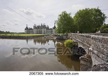 Chateau De Chambord Reflected In The Cosson River, France View Large Photo Image Stock Photography - Chateau De Chambord Reflected In The Cosson River, France. Fotosearch
