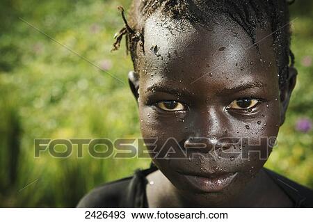 Stock Image - Children of the Nuer tribe, close to Gambella in Western Ethiopia; Ethiopia. Fotosearch